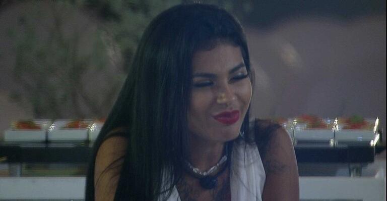 BBB21: Arthur fala de romance com Carla Diaz e Pocah opina: ”Sei nem como ela ficou com você”