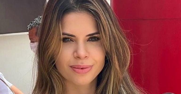 Ex-BBB Cacau Colucci anuncia gravidez: ”Muito amor”