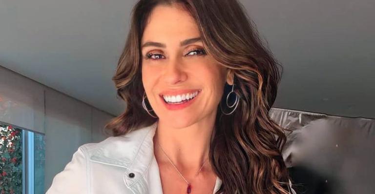 Giovanna Antonelli se machuca em tobogã e brinca: ”Os efeitos de um feriado”