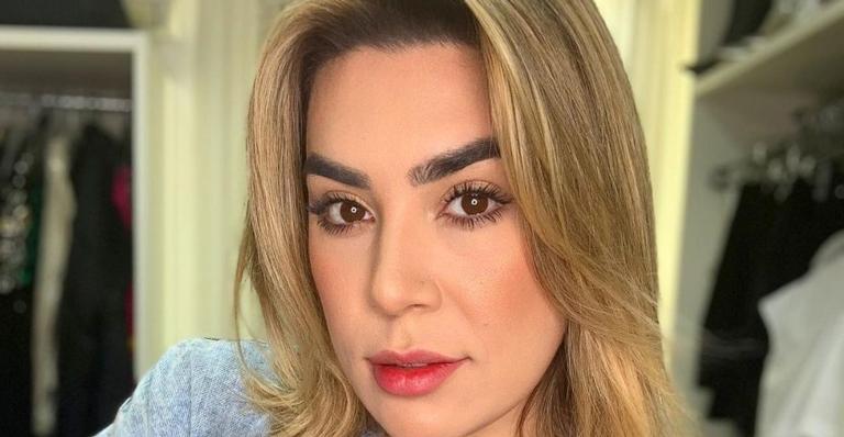 Em vídeo, Naiara Azevedo rebola muito de biquíni e rouba a cena com corpaço: ”Que barriga é essa?”