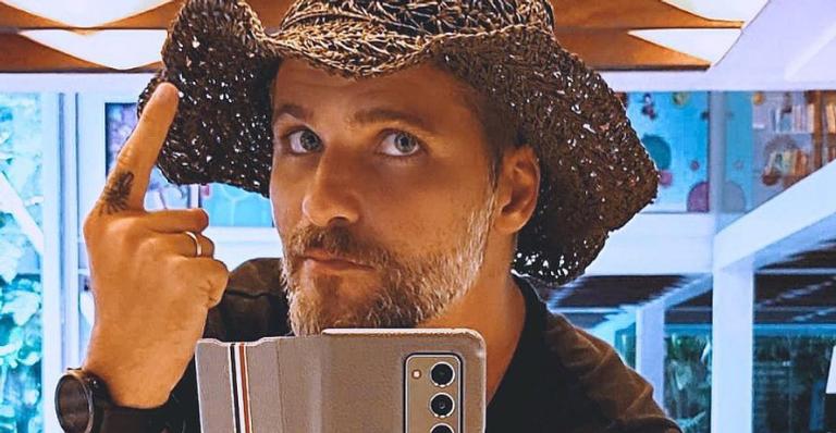 Bruno Gagliasso se indigna com novo recorde de mortes pela Covid-19: ”É isso mesmo?”