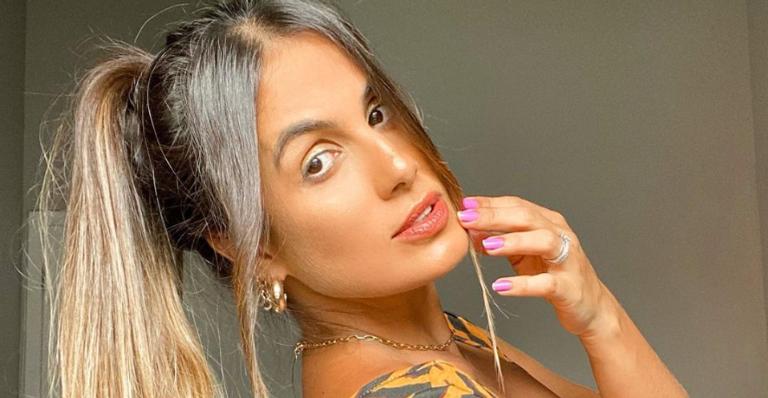 EX-BBB Carol Peixinho volta para academia após Páscoa: ”Já busquei o balde”
