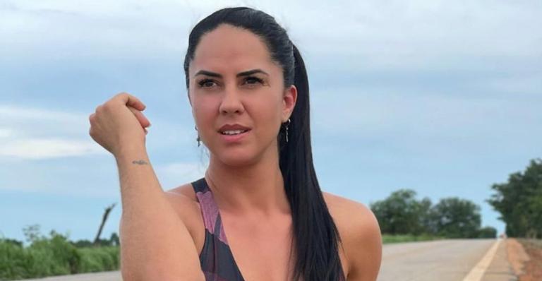 Graciele Lacerda propõe interessante reflexão ao posar para belíssimo registro
