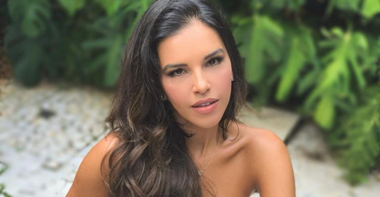 Mariana Rios esbanja plenitude ao posar para lindos registros nas Maldivas