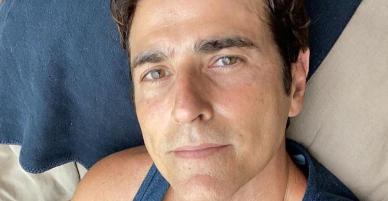 Reynaldo Gianecchini esbanja animação ao renovar o corte de cabelo: ”Cabelim renovado!!!”