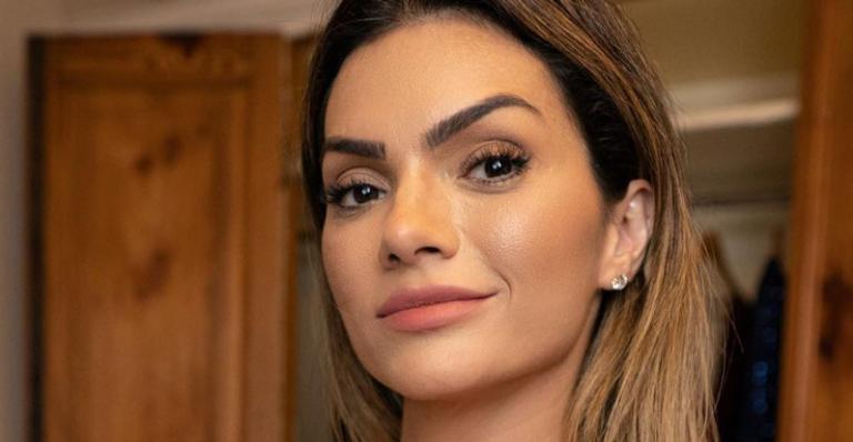 Kelly Key posta vídeo malhando braços na web: ”Um treininho pra inspirar vocês!”