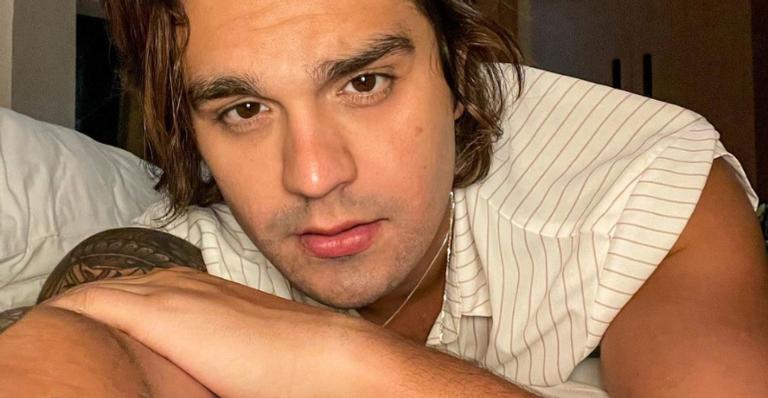 Luan Santana relembra primeiros sucessos e fãs se emocionam: ”Cantava todos os dias”