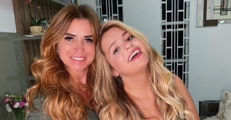 Em carta aberta, mãe de Viih Tube lamenta ataques: ”Me dói a alma!”