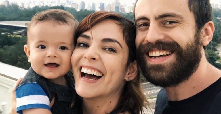 Titi Müller celebra 10 meses de Benjamin e fãs se derretem: ”Cada vez mais lindo”