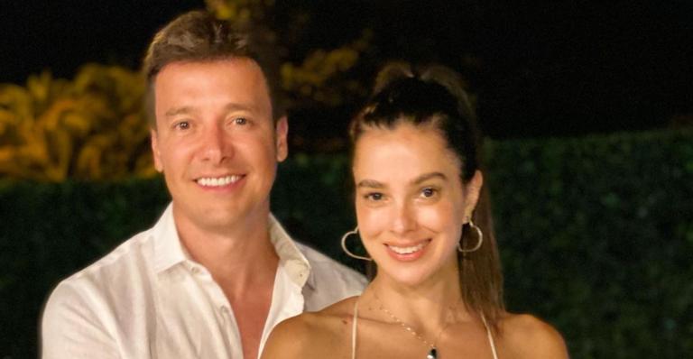 Vera Viel encanta ao posar com o marido, Rodrigo Faro: ”Sempre ao lado do meu amor”