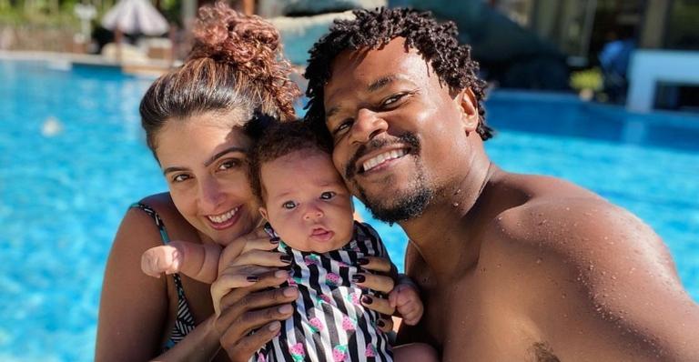 David Junior e Yasmin Garcez celebram mesversário da filha: ”4 meses da Deusa Amora”