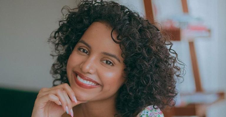 Gleici Damasceno mostra seu cabelo 100% sem química em vídeo