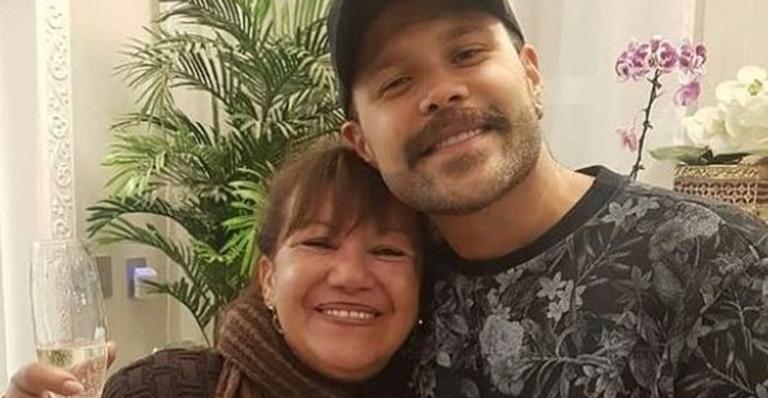 Sertanejo Marcos, dupla com Belutti, lamenta morte da tia: ”Me inspirou a ser cantor”