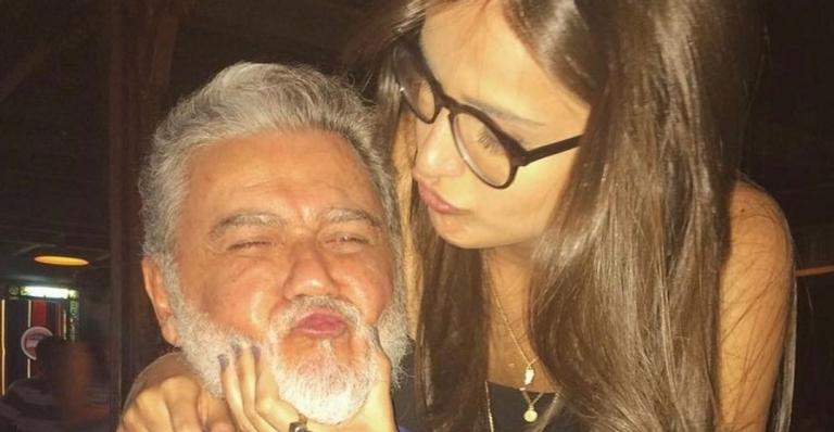 Mari Palma presta homenagem ao pai um mês após sua morte: ”Vai ser sempre o amor da minha vida”