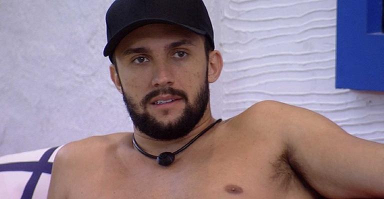BBB21: Arthur revela sua primeira opção de voto: ”Não vou na Ju e no Fiuk”