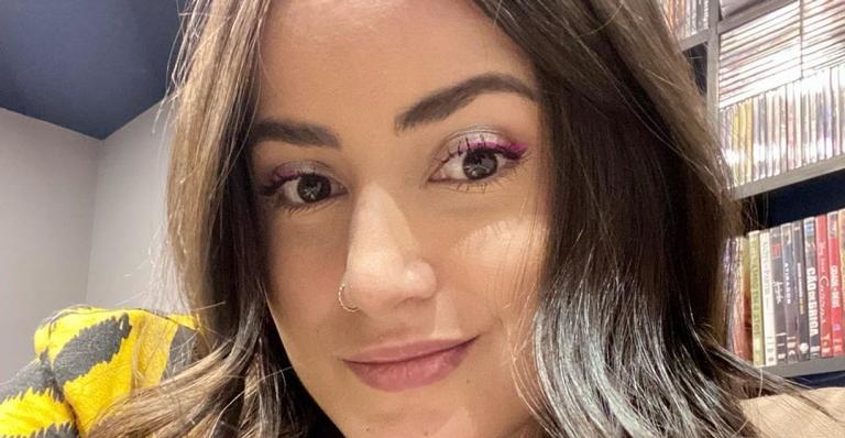 Mari Palma relembra foto de criança ao lado dos pais: ”Que sorte eu tenho de sentir esse amor”