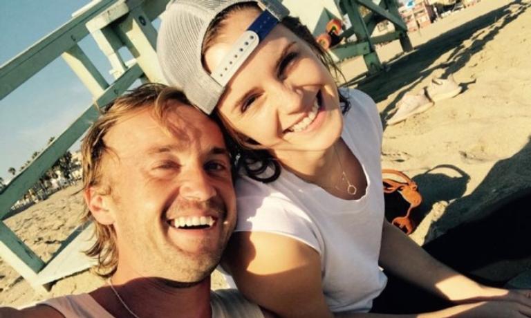 Tom Felton, de Harry Potter, parabeniza Emma Watson: ”Única”