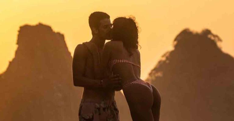 Enzo Celulari agradece homenagem de Bruna Marquezine: ”Te amo te amo”