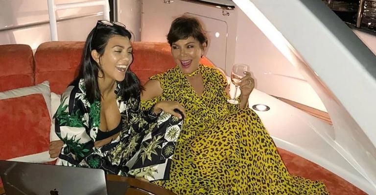 Kris Jenner se declara no aniversário de sua filha, Kourtney Kardashian