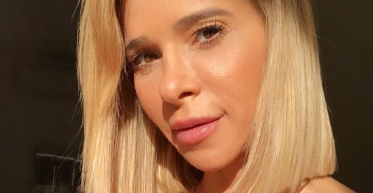 Dany Bananinha se derrete pela cachorrinha e diz: ”Amor verdadeiro”