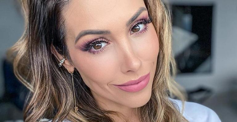 Bella Falconi brinca de restaurante com a filha caçula e diverte internautas