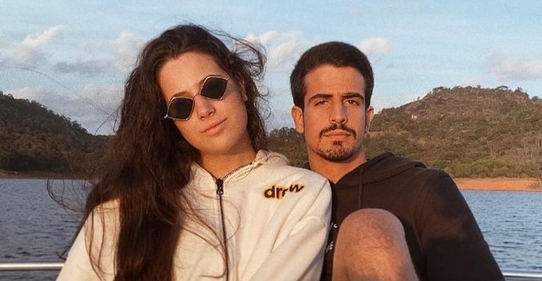 Enzo Celulari e Sophia Raia surgem juntinhos em clique e web dispara: ”Lindos”