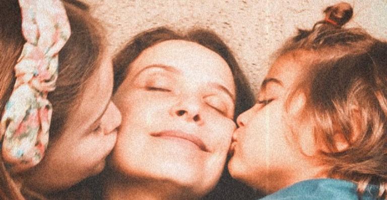 Já em clima de Dia das Mães, Fernanda Rodrigues posa com seus filhos