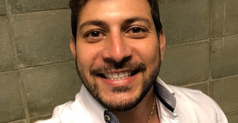 Fora do BBB21, Caio propõe oficializar relação com Waléria em cerimônia religiosa