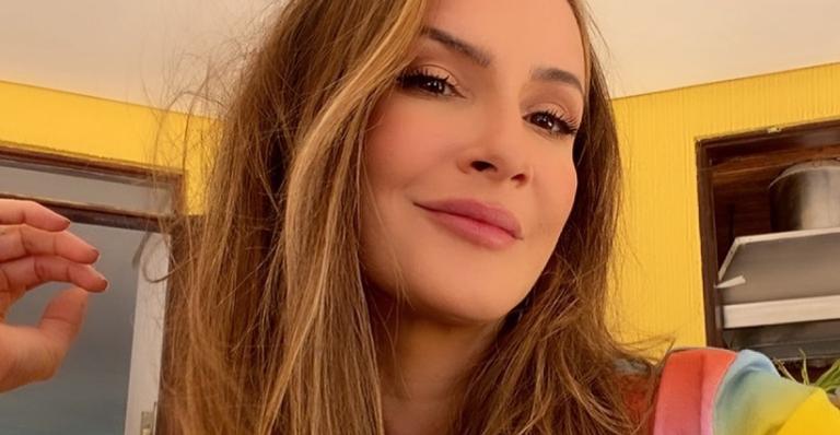 Relembrando o passado, Claudia Leitte revela perrengue durante show: ”Eu estava grávida”