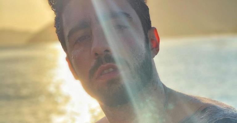 Pedro Scooby se inspira em Gabriel Medina e volta a treinar surfe: ”Deu uma instigada”