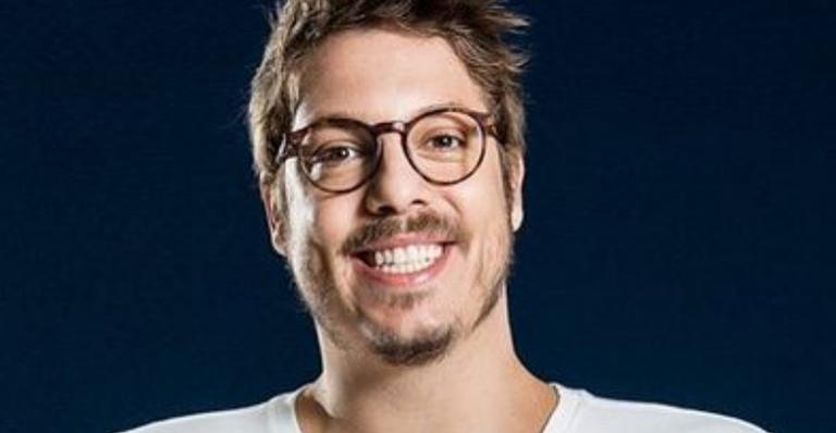 Fábio Porchat fala sobre importância de trabalhos voluntários: ”Sempre me dediquei”