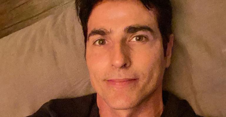 Reynaldo Gianecchini encanta a web ao resgatar registros de antigo personagem