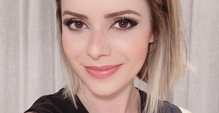 Com marido e Júnior, Sandy resgata clique inédito ‘tietando’ cantor internacional em show