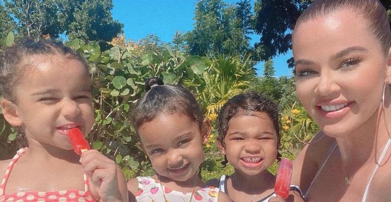 Khloé Kardashian se derrete pela filha e pela sobrinha: ”Dois anjos”