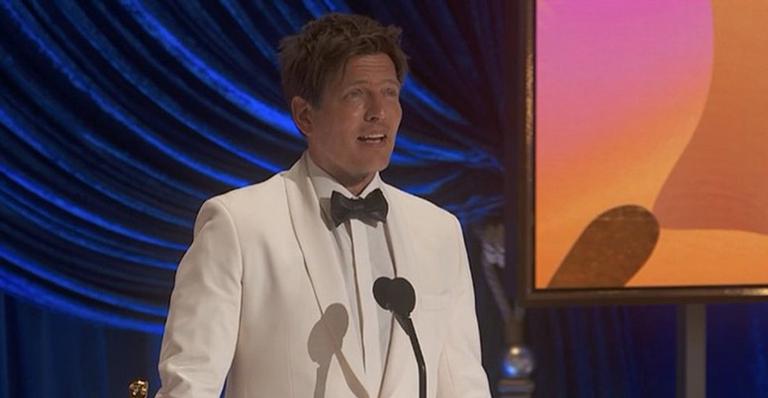 Thomas Vinterberg vence o Oscar e se emociona ao falar sobre a morte da filha