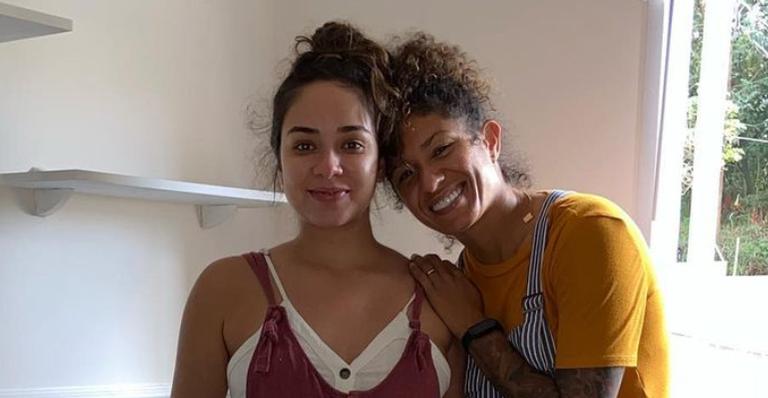Nasceu! Esposa de Cris Rozeira da à luz ao primeiro filho do casal: ”Nosso amor puro”