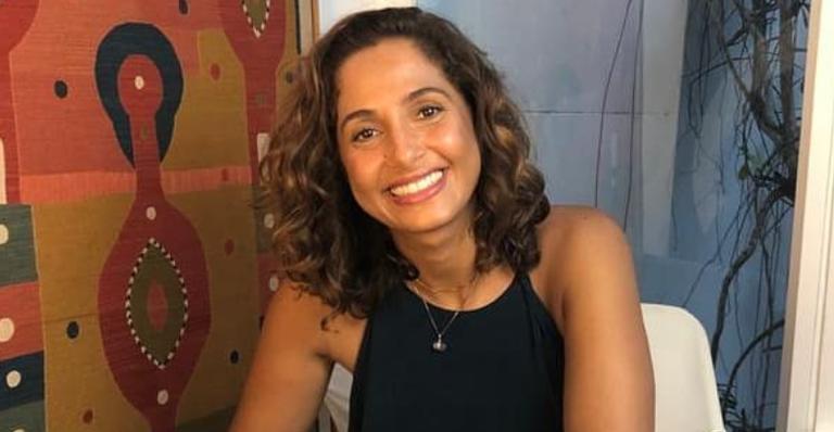 Camila Pitanga ganha ilustração de sua personagem Bebel e se encanta: ”Que bela ideia”