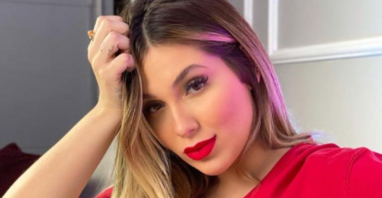 Virginia Fonseca mostra mudanças no corpo aos 8 meses de gestação: “Estria por todo corpo!”