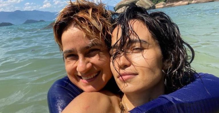 Após morte do sogro, Nanda Costa surge confortando Lan Lahn: ”Vai ficar tudo bem, meu bem”