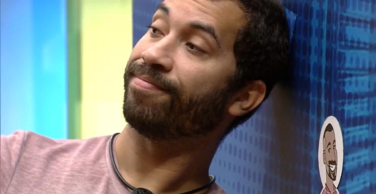 BBB21: Emparedado, Gil desabafa: ”Queria só desligar e ficar sorrindo, mas não consigo”