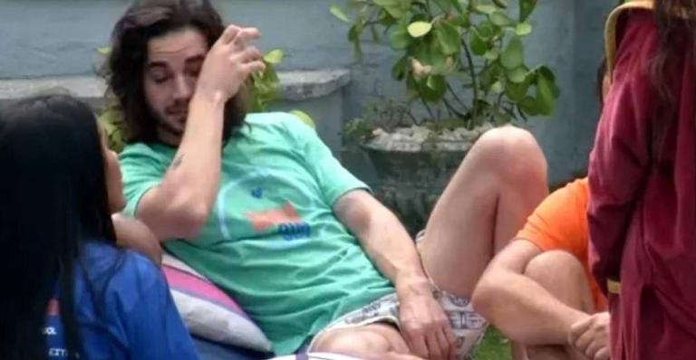 BBB21: Fiuk chora ao contar que precisou vender o carro durante a pandemia: ”Perdi tudo que tinha”