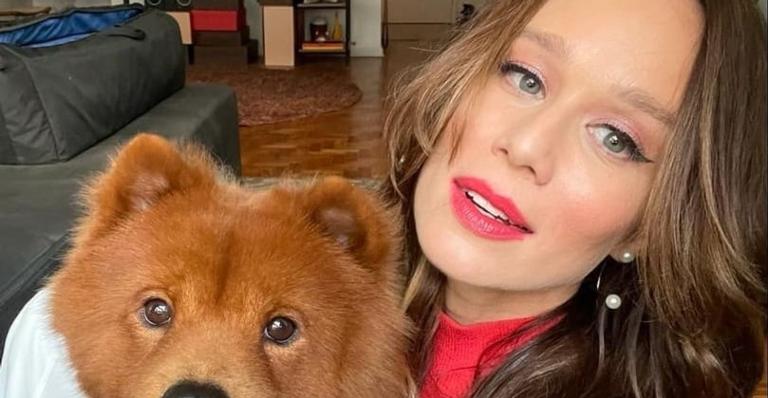 Em meio à natureza, Mariana Ximenes celebra aniversário de 40 anos: ”Uma cachoeira de energia boa”