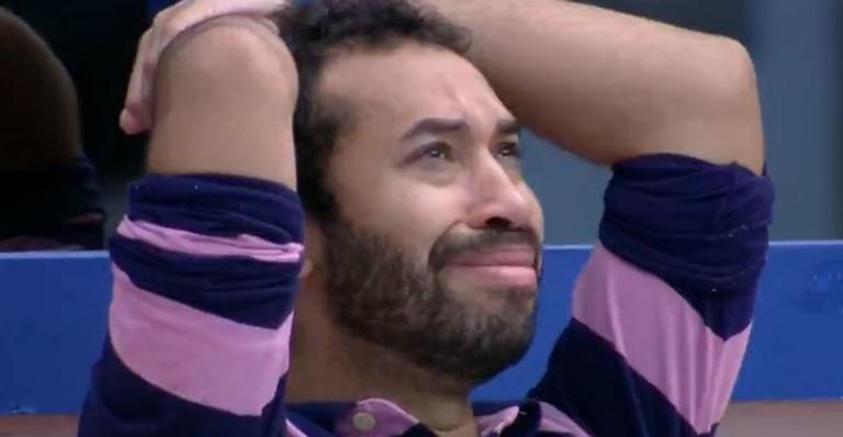 BBB21: Gilberto chora ao recordar trajetória no reality: ”Queria muito fazer história aqui dentro”