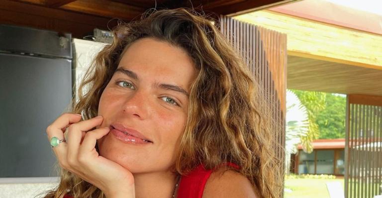 Mariana Goldfarb encanta seguidores ao resgatar belíssimos registros: ”Meus pores do sol”