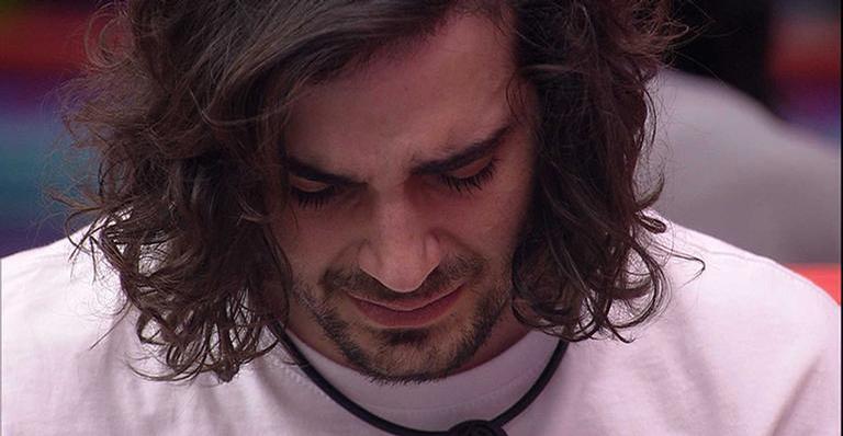 BBB21: Fiuk chora preocupado com saída de Gil após vencer prova
