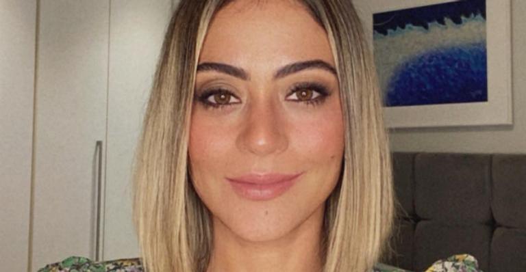Carol Castro aproveita tarde de sol para renovar o bronzeado: ”Sexta, né?”
