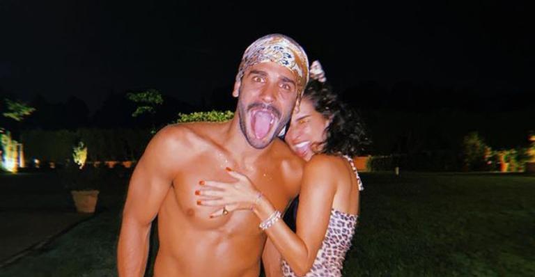 Fernanda Paes Leme compartilha cliques inéditos com o namorado, Victor Sampaio