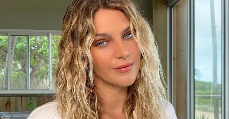 Isabella Santoni fala da rotina em casa e autocuidado na quarentena: ”Mais leve comigo mesma”
