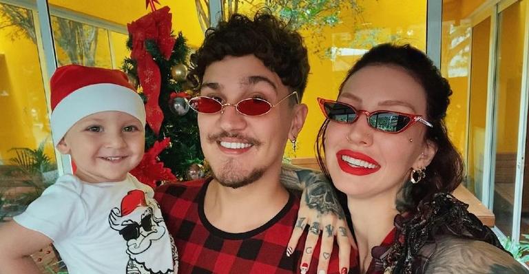 Esperando o segundo filho, Zoo e Christian Figueiredo mostram ultrassom do bebê