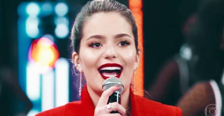 Faustão ironiza falta de banho e ‘família’ de Viih Tube no BBB21: “Não sobrava água para você?”